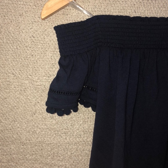 Off the shoulder top - Picture 4 of 5